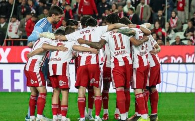 Antalyaspor'dan Galatasaray ma�� a��klamas�