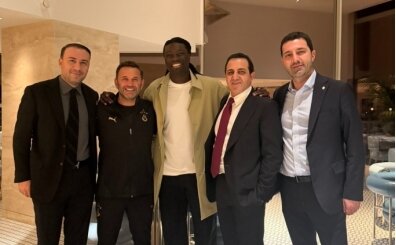 Gomis'ten Galatasaray i�in mesaj