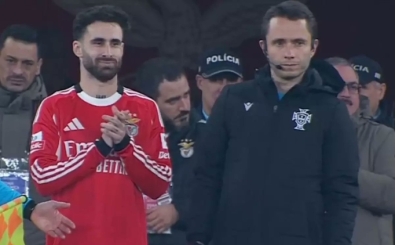 Jose Mourinho'dan Rafa Silva a��klamas�