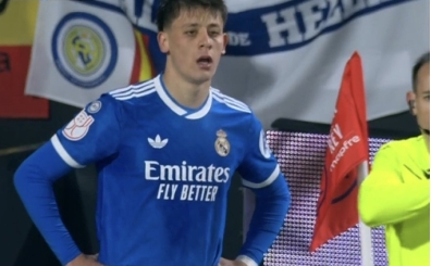 Real Madrid'e bir darbe daha! Kral Kupas� da gitti!