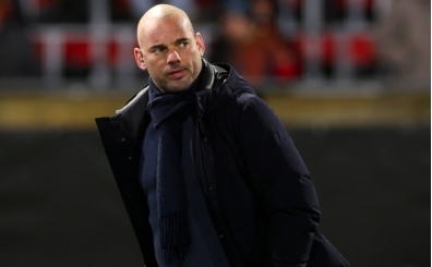 Sneijder'den Galatasaray'a transfer �nerisi: 'Buruk'un tarz�na uygun'