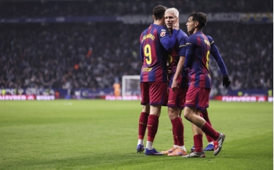 Barcelona, Katalan derbisinde 3 puan� son dakikalarda ald�!