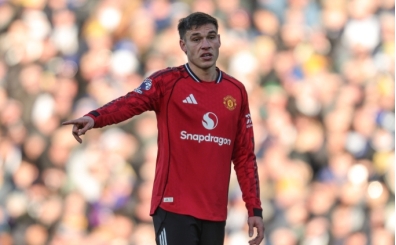 Galatasaray, Ugarte'yi ikna etti: S�rada MANU var