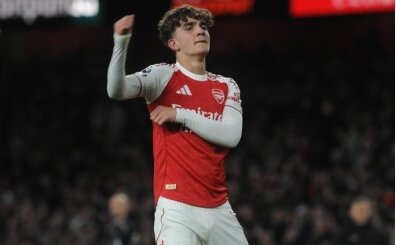 Arsenal'ın 16 yaşındaki oyuncusu Dowman tarihe geçti!