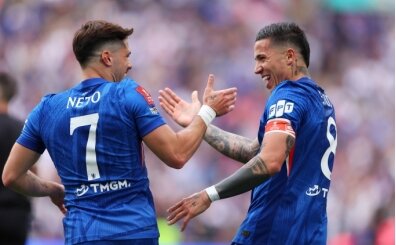 Chelsea, FA Cup'ta finale y�kseldi!