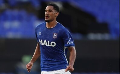 Ipswich Town, Premier Lig'e 3 puanla başladı