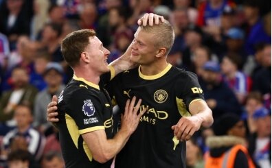 Manchester City, sezona 2'de 2 ile ba�lad�