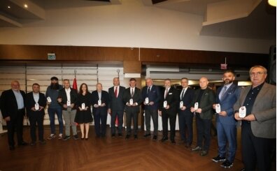 Kar��yaka camias�n� Cemil Tugay bulu�turdu