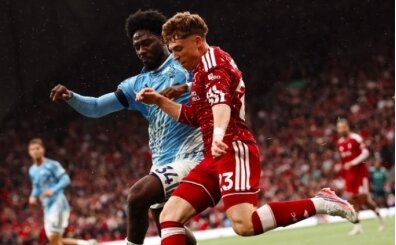 Liverpool evinde Nottingham Forest'a tak�ld�