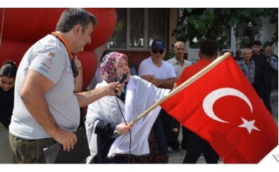 Zeynep G�ne� kimdir? Mihalgazi Belediye Ba�kan� Zeynep G�ne�'in hayat� ve biyografisi