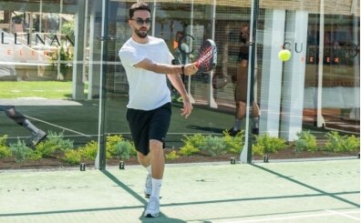Milli sporcu sezonun yorgunlu�unu Antalya'da at�yor