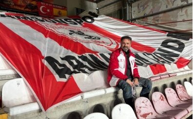 Yapt�rd��� 55 metrekarelik bayrakla t�m deplasmanlara gitti!