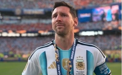 Messi g�zya�lar�n� tutamad�