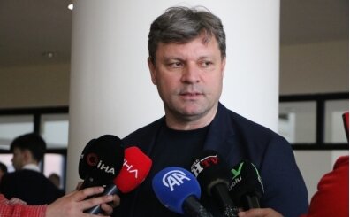 Ertu�rul Sa�lam: 'Art�k iki tak�ml� �ampiyonluk yar��� izlemeyelim'