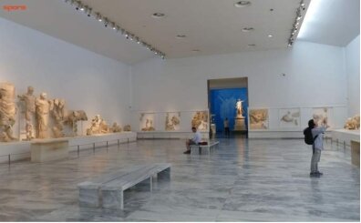 1 May�s'ta m�zeler a��k m� 2026? Bug�n Topkap�, Dolmabah�e, Galata Kulesi a��k m� kapal� m�?  