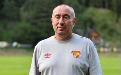Stanimir Stoilov: 1 ya da 2 transferi kampa yeti�tirece�iz