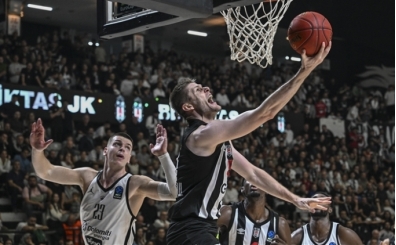 Be�ikta�, Panionios'a konuk oluyor