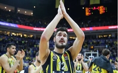 Fenerbah�e efsanesi parkeye veda etti: Nikola Kalinic