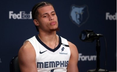 Grizzlies, Walter Clayton Jr. ve Micah Peavy'yi serbest b�rak�yor