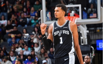 Wemby ciddi sakatl�ktan kurtuldu, g�n� g�n�ne takip edilecek