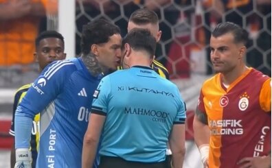 Ederson k�rm�z� kart g�rd�, Yasin Kol'a b�y�k tepki g�sterdi