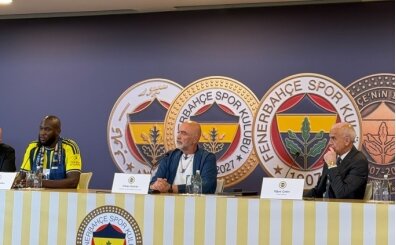 CANLI: Fenerbah�e'de Lukaku'nun imza t�reni