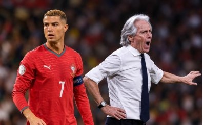 Cristiano Ronaldo, Portekiz Milli Tak�m�'na geri d�n�yor