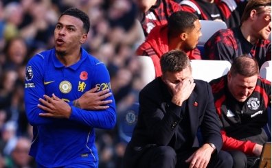 Chelsea kazand�, MANU'da kabus s�r�yor!