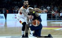 Galatasaray Odeabank'a seyircisiz oynama cezas