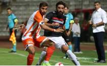 Adanaspor tek golle 3 puan kapt!..