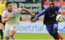 Halil Altntoplu Augsburg, son anda kazand!