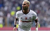 Olympiakos'un ilk hedefi Quaresma'y durdurmak!