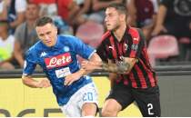 Napoli'den Milan karsnda mthi geri dn