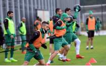 Bursaspor'da takmdan ayrlacak oyuncular netleti