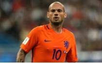 Wesley Sneijder'in jbilesinde Trkiye'den 2 isim!