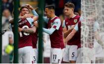 Everton bir bir eriyor, bu kez Burnley'e kaybettiler