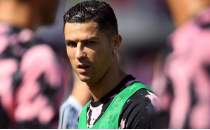 Cristiano Ronaldo:''Messi'den, daha fazlasını hakediyorum''