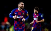Abidal açıkladı: 'Messi ile görüşüyoruz'