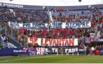 Levante'den taraftarına klas hareket