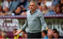Oyuncularna parkta antrenman yaptran Mourinho'dan aklama
