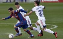 Lionel Messi'den Maradona'ya selam!