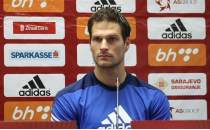 Fenerbahe'den Asmir Begovic hamlesi