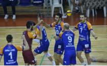 negl Belediyespor deplasmanda Bursa'ya set vermedi