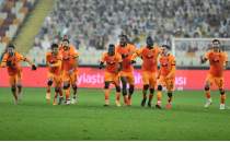 Galatasaray kupada turlad