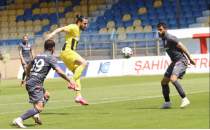 Samsunspor, zmir'de puan 90+4'te kurtard!