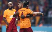 Galatasaray, geri dnle gruplara kald!