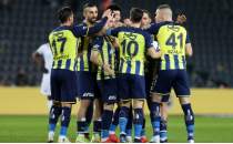 Kadky'de ilgin gece! Tepkiler, slklar, alklar ve 3 puan