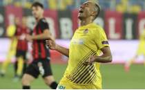 Umut Bulut atmaya devam ediyor