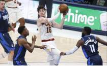 NBA'de Cedi'nin 22 says Cavaliers'a yetmedi