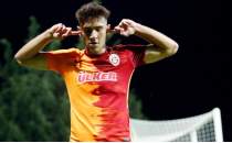 Herkes istedi, Galatasaray erken davranp kapt